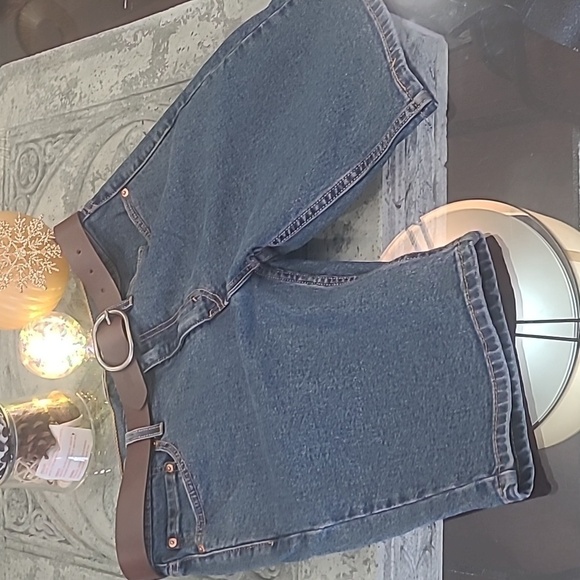 Levi's 511 DARK DENIM BERMUDA SHORTS NEW 32 - Picture 4 of 6